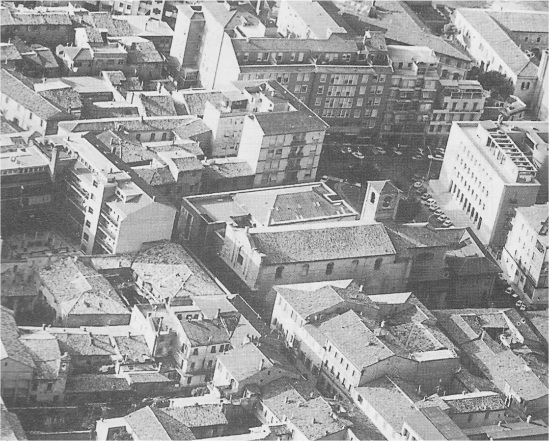 Immagine storica in bianco e nero del Palazzo dell'Economia Coroporativa di Pesaro